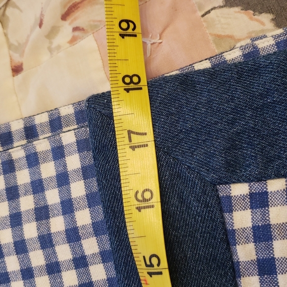 FREE WITH PURCHASE   Denim placemats - Picture 4 of 6